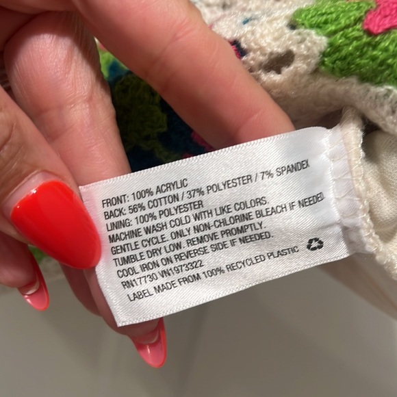 Wild fable Crochet tiny tank crop top S SMALL - Picture 8 of 8